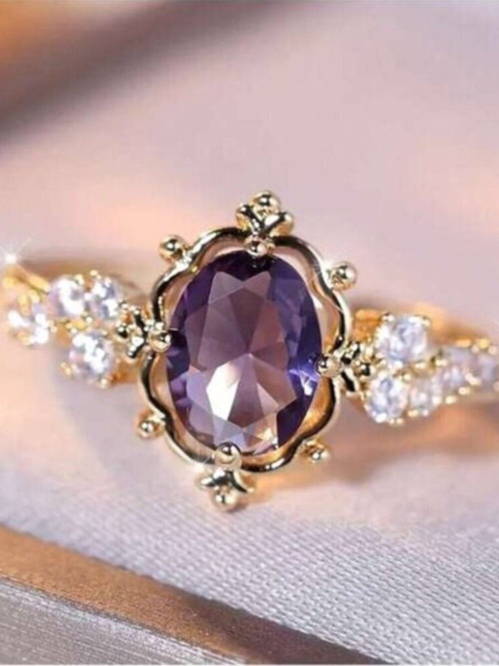 18K Gold Filled Oval Amethyst Vintage Ring - Size 7